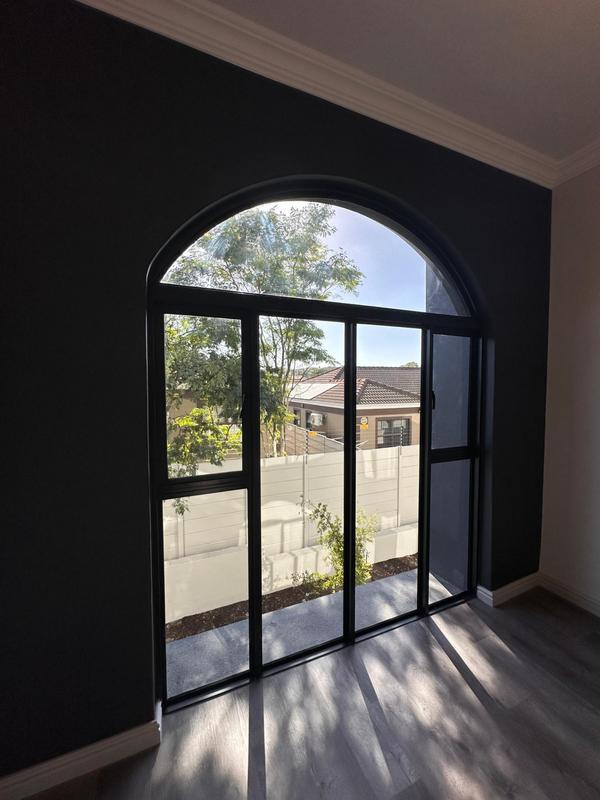 To Let 2 Bedroom Property for Rent in Brackenfell South Western Cape